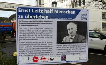 Gedenktafel würdigt Ernst Leitz II.