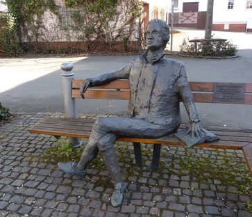 Skulptur "Der junge Goethe" in Garbenheim