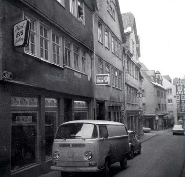 Lahnstraße 1