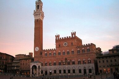 Das Rathaus von Siena