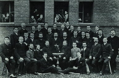 Belegschaft der Firma Seibert um 1892